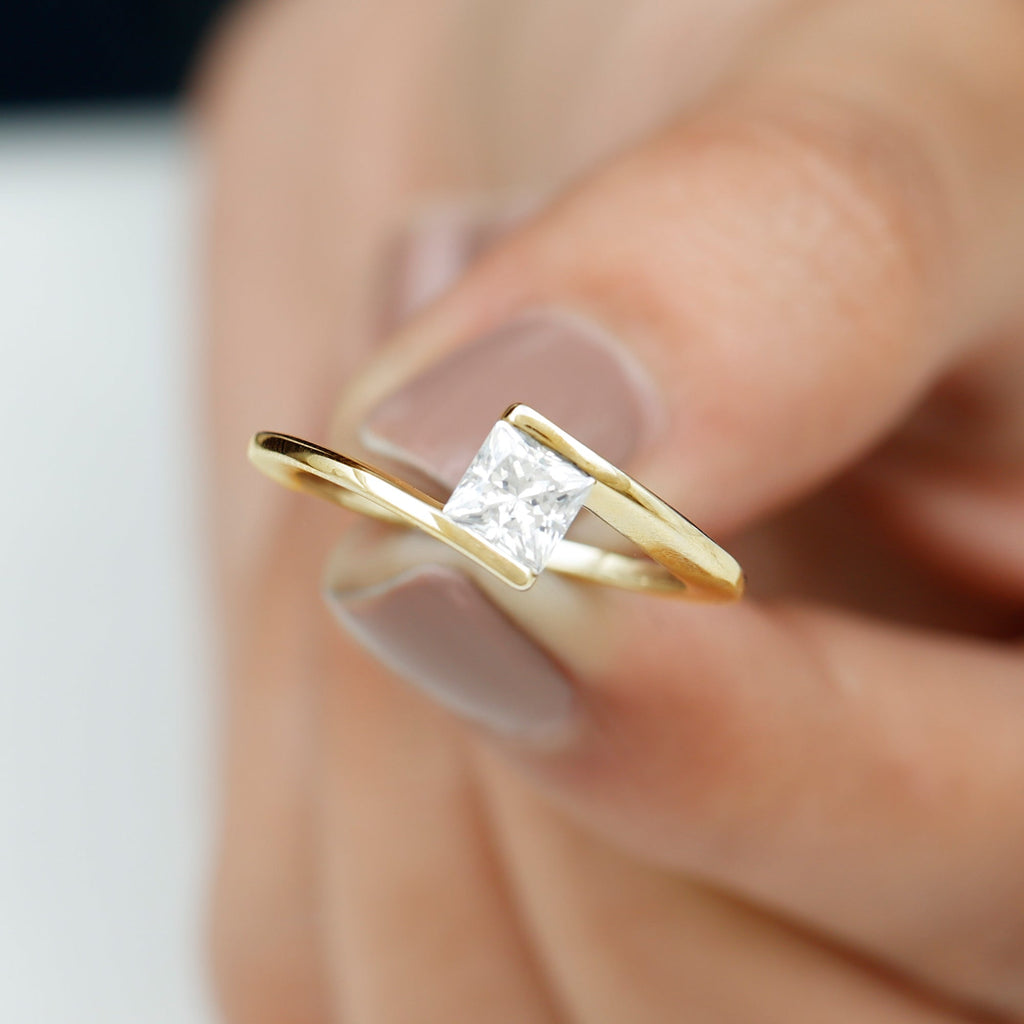 5 mm Princess Cut Lab Grown Diamond Ring With Tension Setting